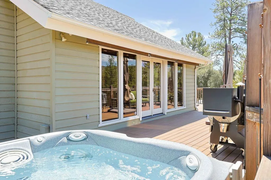 https://cdn.realtyfeed.com/cdn/127/306421883/058233dd1e49771ef9aa3ab3b29fdd09.webp