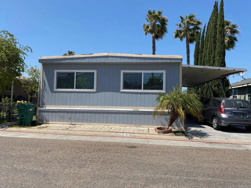 https://cdn.realtyfeed.com/cdn/127/306421997/5036d39dec7300625ad7a7d5888d89ec.webp