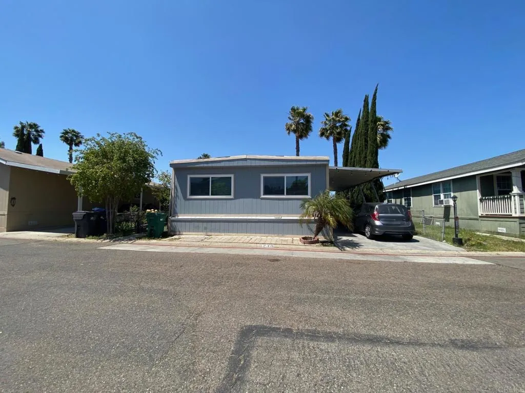 https://cdn.realtyfeed.com/cdn/127/306421997/63dca88a09ecfc191b974c3d82106624.webp