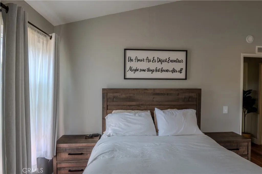 https://cdn.realtyfeed.com/cdn/127/306422431/79a1d34a311c8046c7c79230628855f4.webp