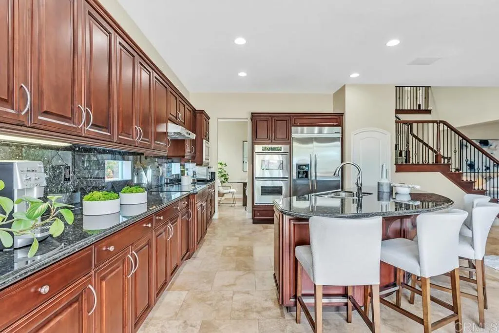 https://cdn.realtyfeed.com/cdn/127/306422598/2f2609a73d7e9ad1a21584ac45b0a6bb.webp