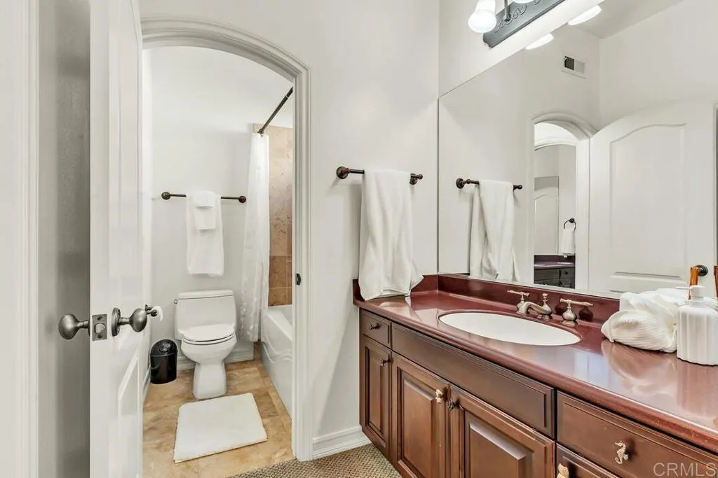 https://cdn.realtyfeed.com/cdn/127/306422598/b39fa8c3669bfd357d7ae0b28f81ce8d.webp