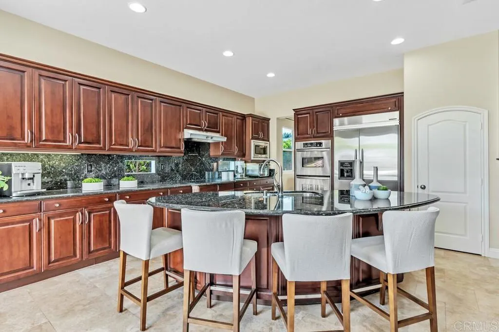 https://cdn.realtyfeed.com/cdn/127/306422598/f5c25ec89f65eea2f092bb74cbd04ed3.webp