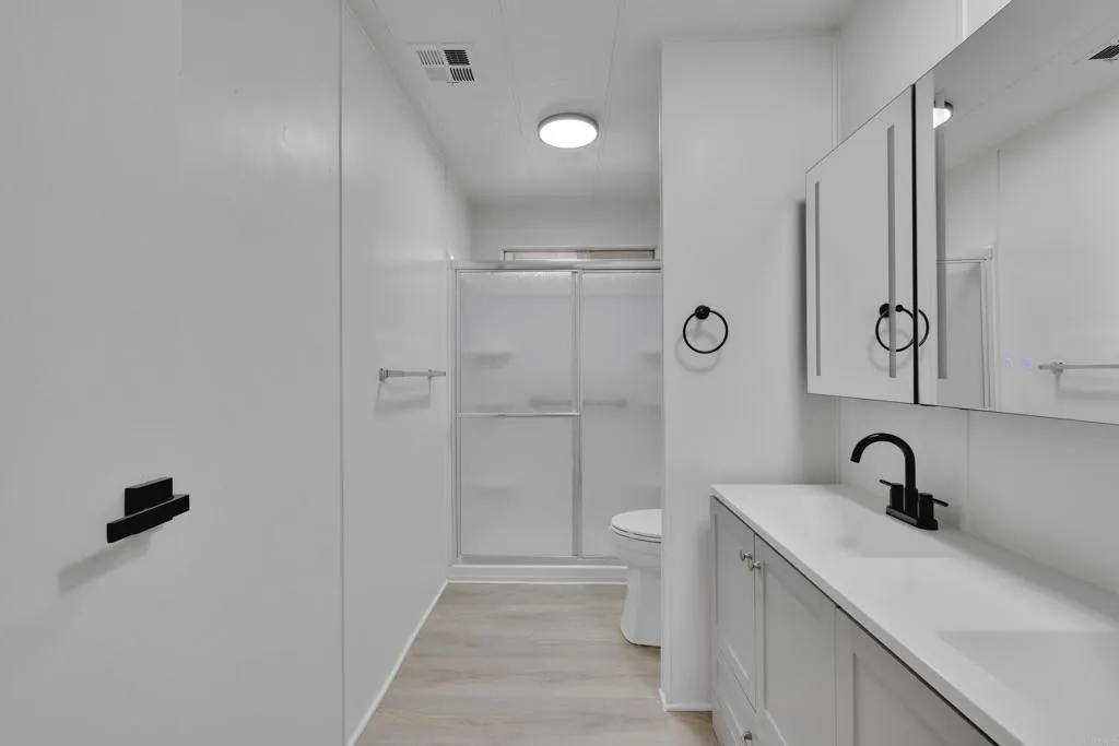 https://cdn.realtyfeed.com/cdn/127/306422644/4806d1a5cb2ab0329a05b5163cd08322.webp