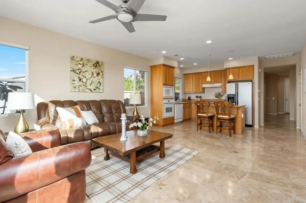 https://cdn.realtyfeed.com/cdn/127/306422738/68091265549aa3caabd6fdc499d6679c.webp