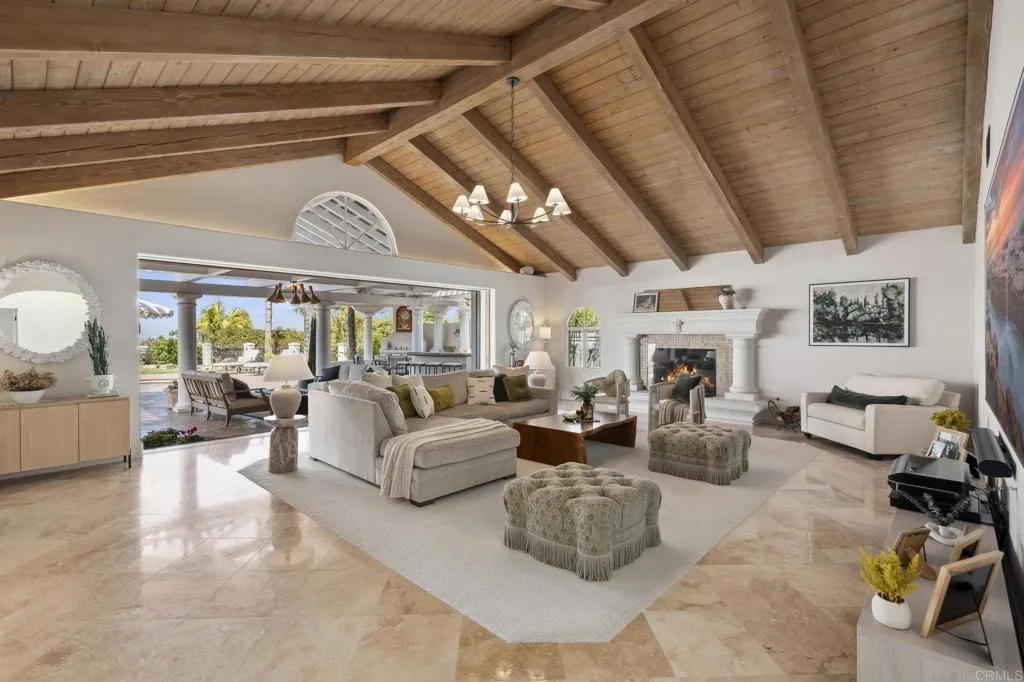 https://cdn.realtyfeed.com/cdn/127/306422758/5c2e91650851629aae26a5fa1664fd51.webp