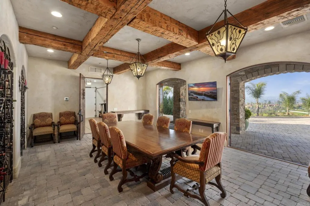 https://cdn.realtyfeed.com/cdn/127/306422758/69a3070e7365352025370549d6797eab.webp