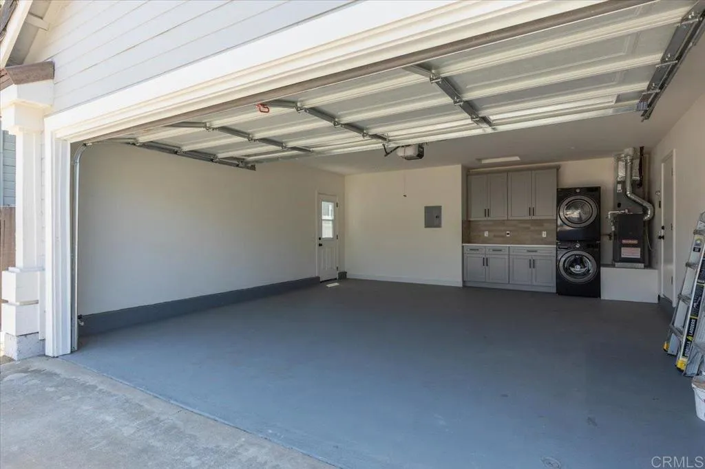 https://cdn.realtyfeed.com/cdn/127/306422762/59971cdfaff529046a97dd3cd731b7eb.webp