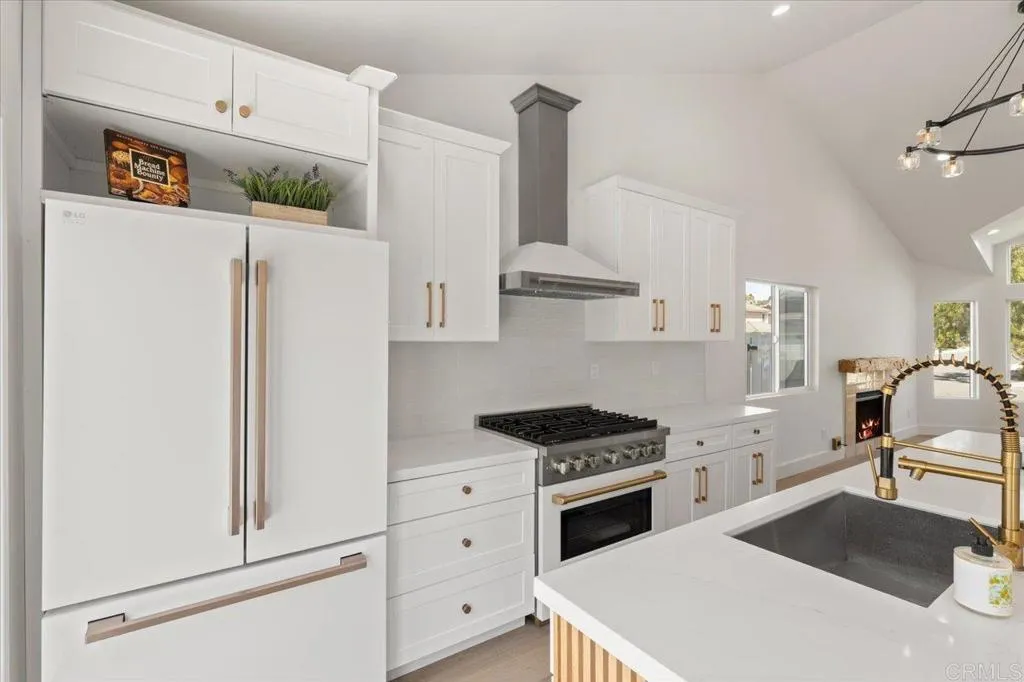 https://cdn.realtyfeed.com/cdn/127/306422762/981845450d9ce0eb8ff40be3ebd9121a.webp