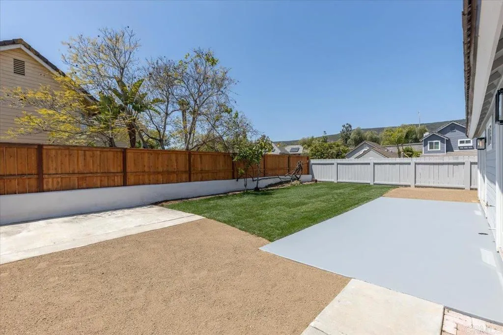 https://cdn.realtyfeed.com/cdn/127/306422762/b039eafc155cc7eda3ab67f55dd7ebc9.webp