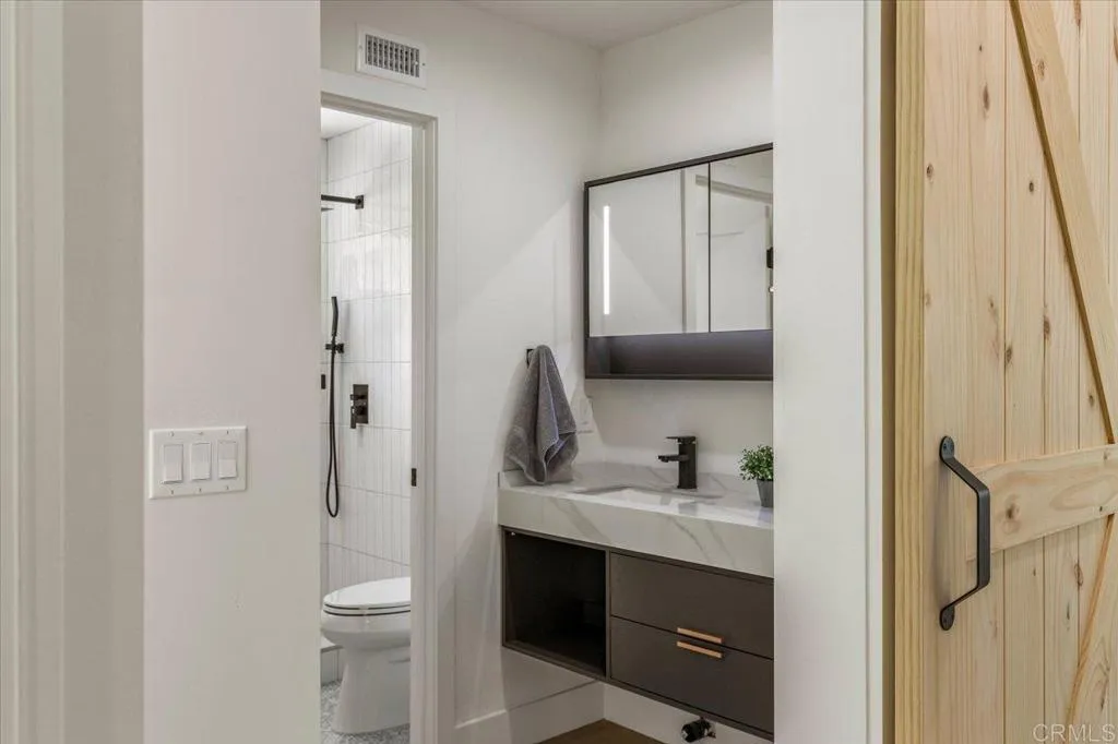 https://cdn.realtyfeed.com/cdn/127/306422762/cded019f7780c61030d3a5e4a46b645c.webp