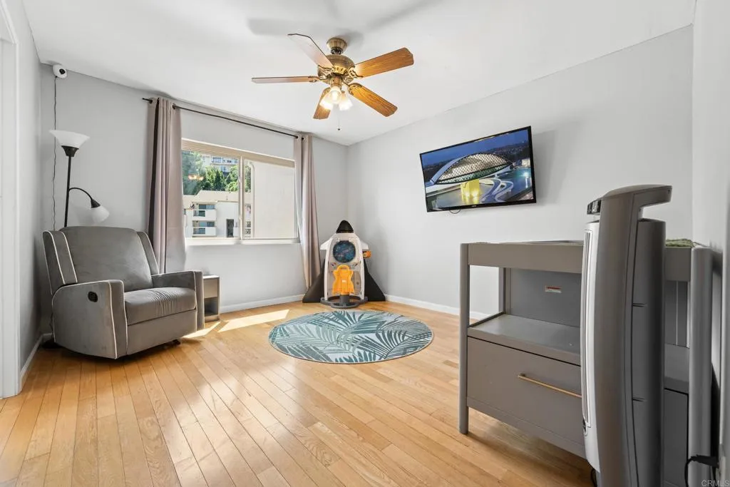 https://cdn.realtyfeed.com/cdn/127/306422765/38e45414966e7e933b7ac2ea8fef4e05.webp