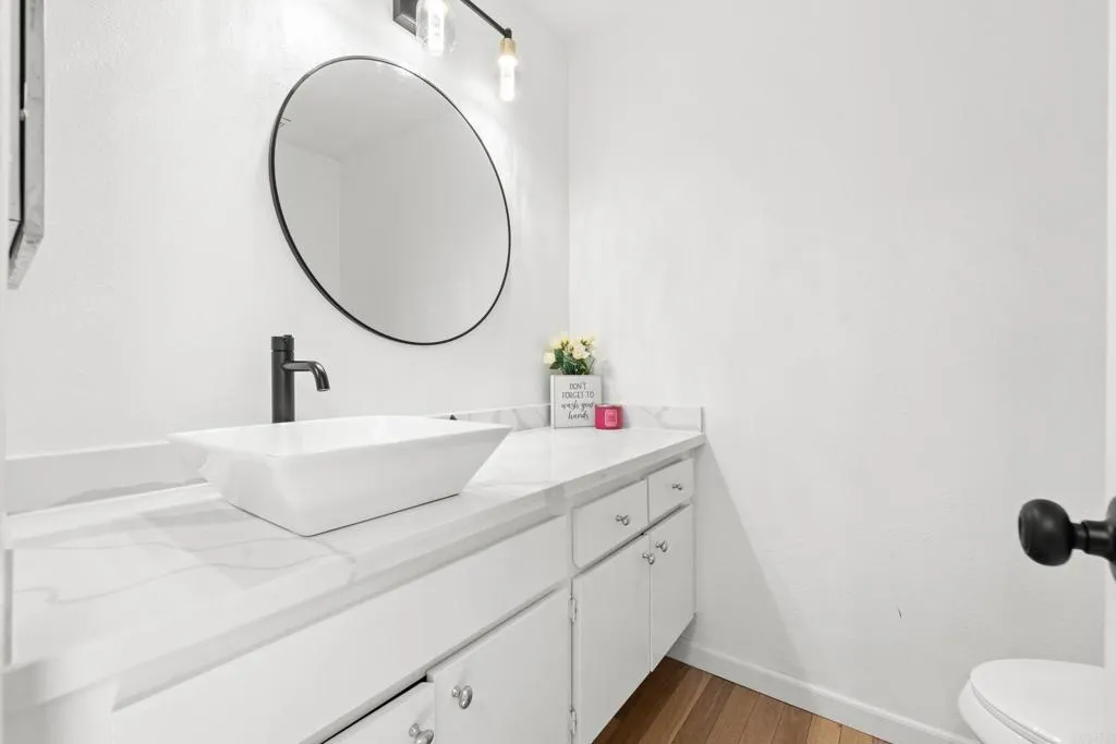 https://cdn.realtyfeed.com/cdn/127/306422765/9a835a8754510f664aeb83d3455a9c6a.webp
