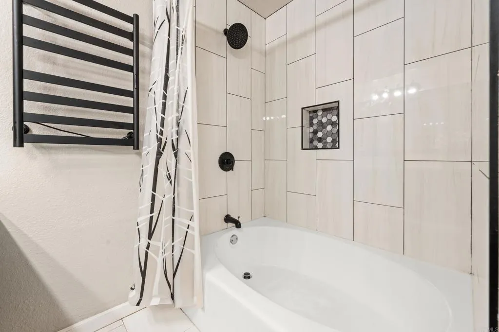 https://cdn.realtyfeed.com/cdn/127/306422765/b80e1d1852d66c17d9ce19fa369f6ac7.webp