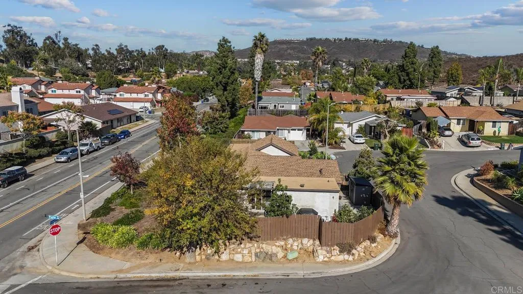 https://cdn.realtyfeed.com/cdn/127/306422907/3009e1da9ba9cf0538590ae1e5718944.webp