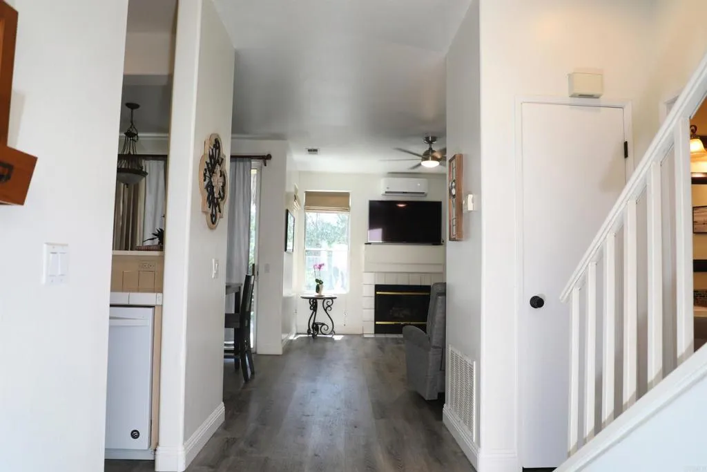 Photo #4: PTP2502938 Listing 