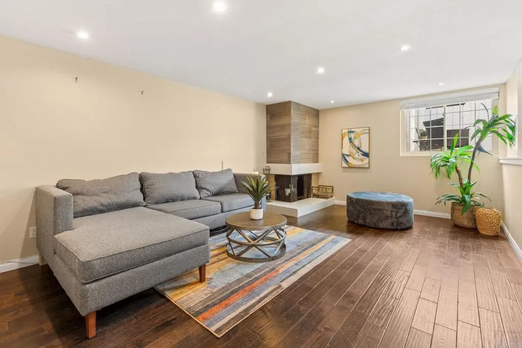 Photo #6: PTP2502941 Listing 