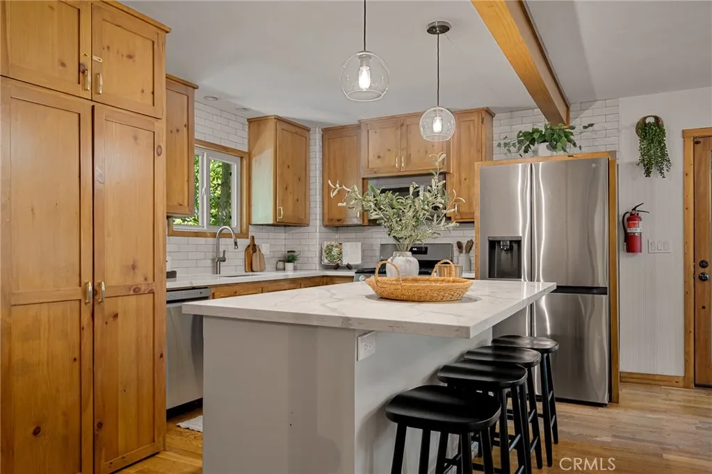 29387 Lake View Drive, Cedar Glen, Ca 92321