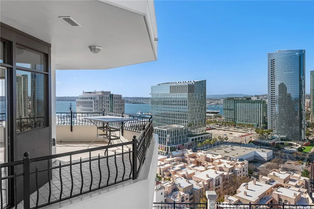 https://cdn.realtyfeed.com/cdn/127/306423324/03a5cbde9c8f07b7056e46fbb4b78480.webp