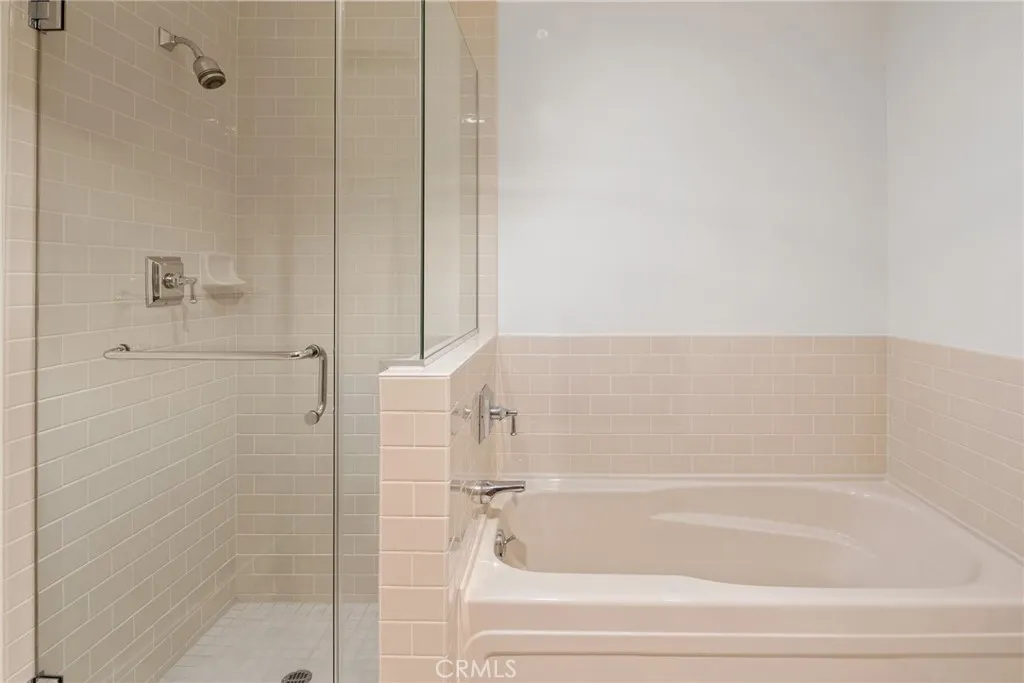 Photo #21: PW25084327 Listing: Photo #21