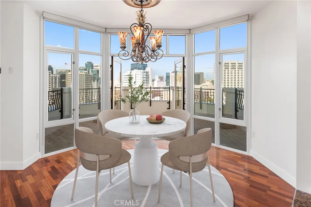 https://cdn.realtyfeed.com/cdn/127/306423324/4406a16481784eb643f065c457a23989.webp