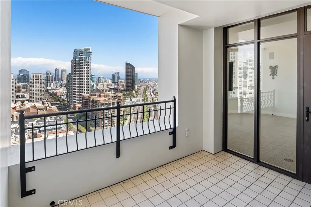 https://cdn.realtyfeed.com/cdn/127/306423324/53a1dba46d8cbdf0e4da7649f951e898.webp