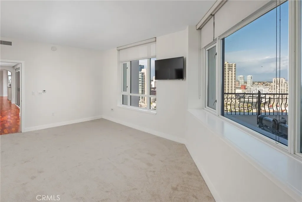 Photo #34: PW25084327 Listing: Photo #34