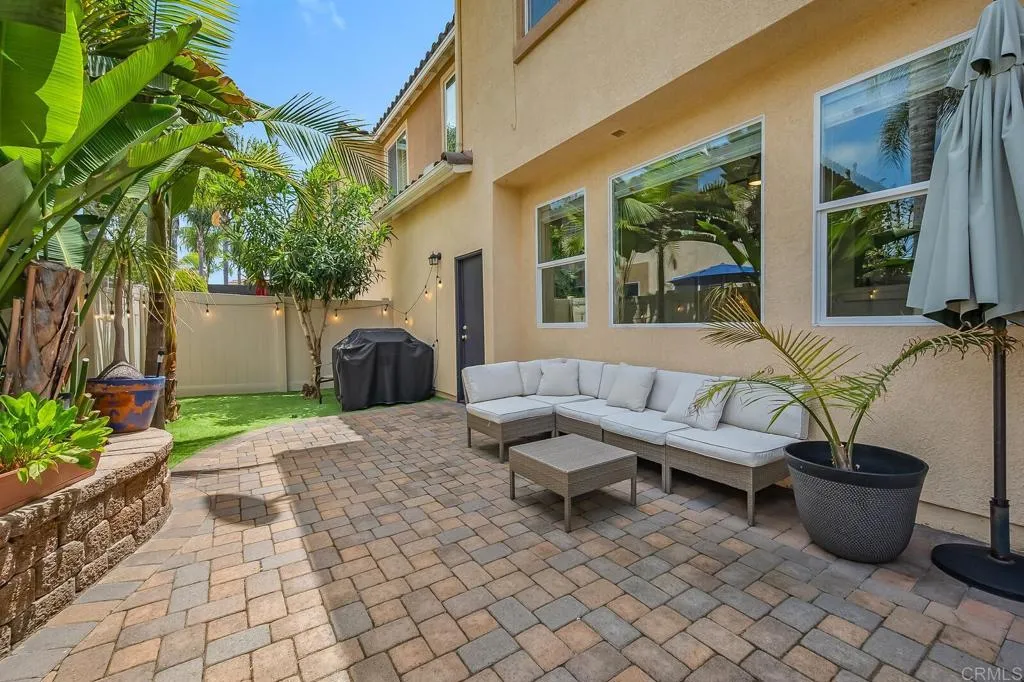 https://cdn.realtyfeed.com/cdn/127/306423421/33e8c4eccb875c46a82c2af1416c3f11.webp