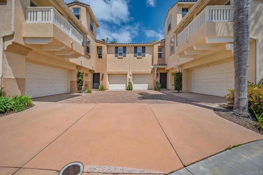 https://cdn.realtyfeed.com/cdn/127/306423421/83da1c5de07b47ba03eceab1ad639afe.webp