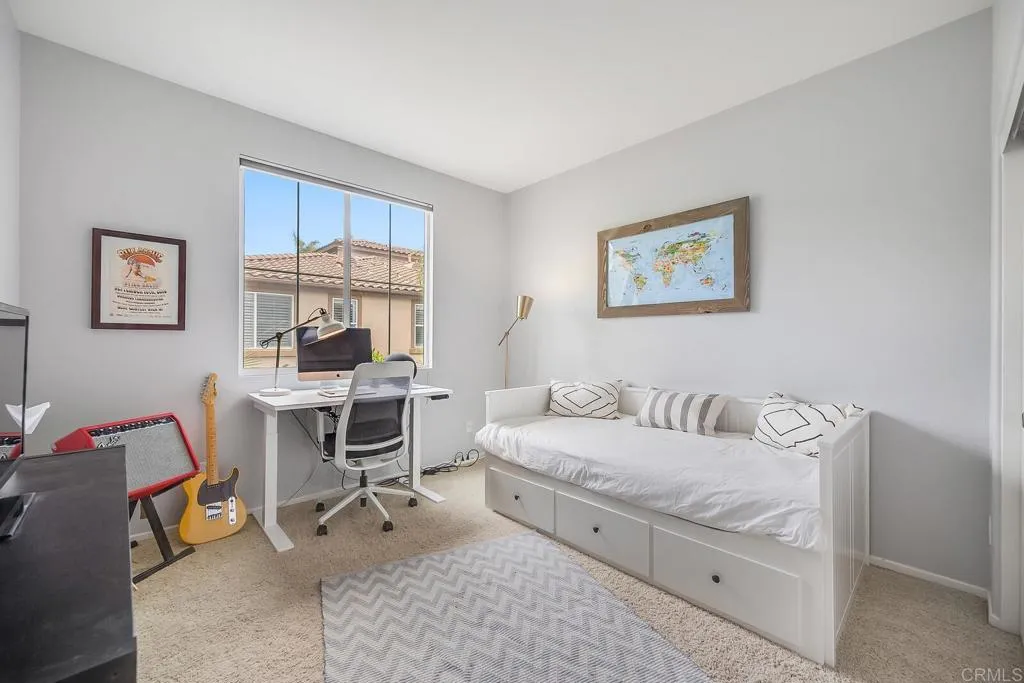 https://cdn.realtyfeed.com/cdn/127/306423421/f259d0efdf192cf3a9923457a3286078.webp