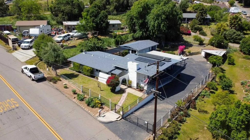 https://cdn.realtyfeed.com/cdn/127/306423761/cfc064eca64a8d50ac599974cdebf20a.webp