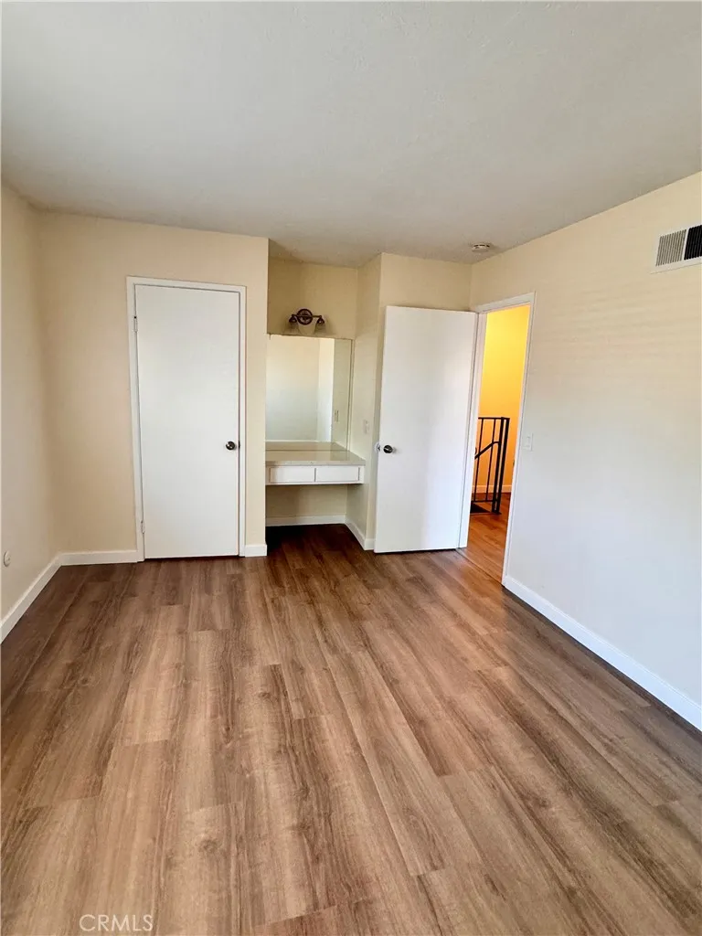 https://cdn.realtyfeed.com/cdn/127/306423958/de6ba6fa73c404d5da1aad65806e6c7f.webp