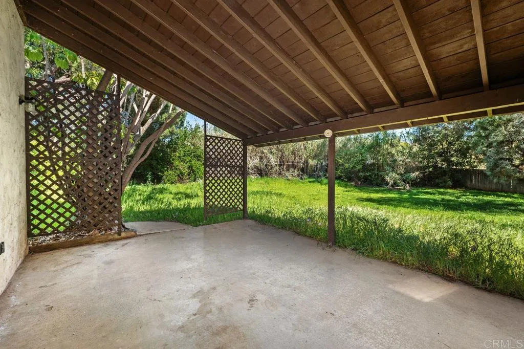 https://cdn.realtyfeed.com/cdn/127/306424309/803564bcd7265d32d0fba5422a00f0e8.webp