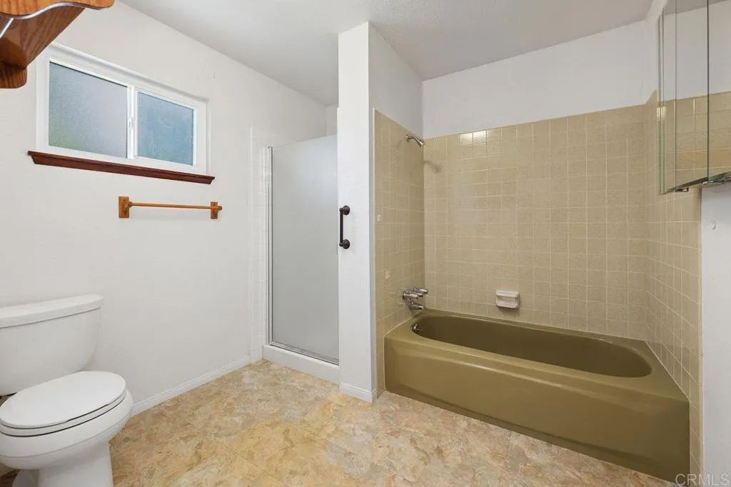 https://cdn.realtyfeed.com/cdn/127/306424309/f49a5dc213ab4c486018964dcda768f2.webp