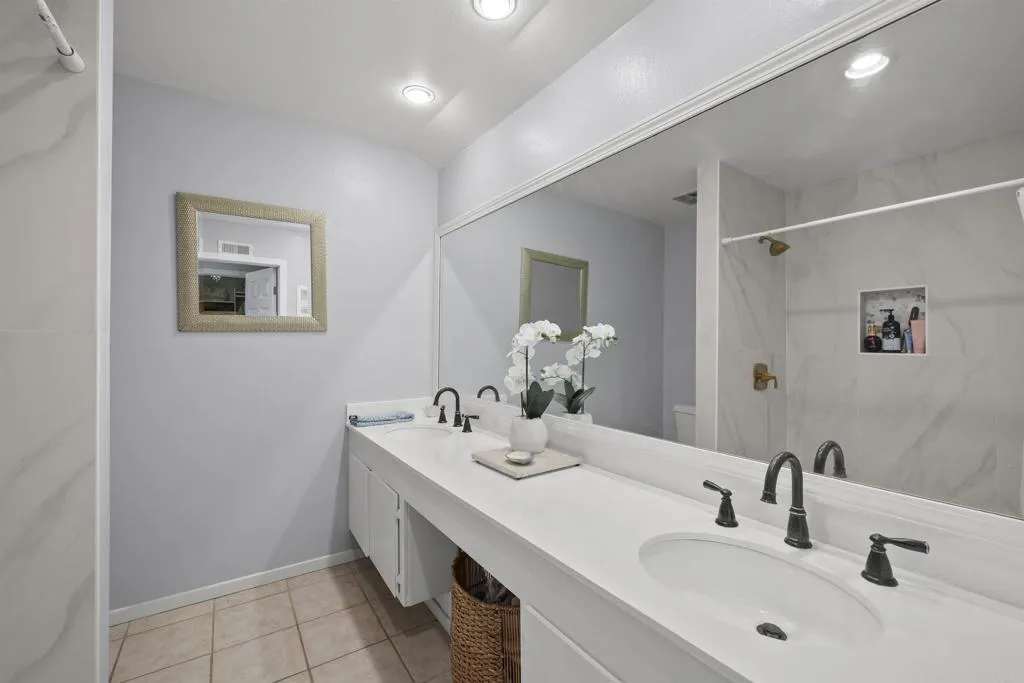 Photo #20: PTP2502988 Listing: Photo #20