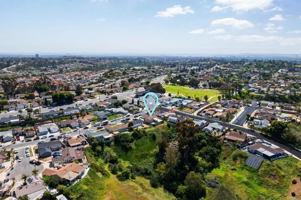 https://cdn.realtyfeed.com/cdn/127/306424656/a88187455f49700d55f01cc6f91e4f0c.webp