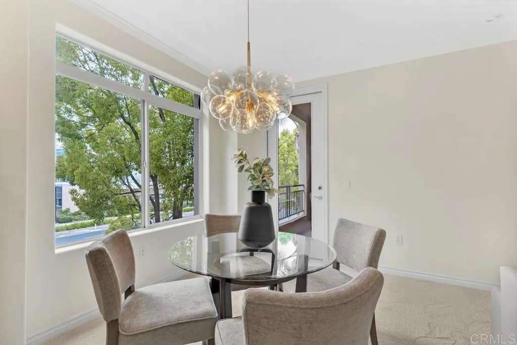 https://cdn.realtyfeed.com/cdn/127/306424717/27401f89315ac2c70f86a8f38e138474.webp