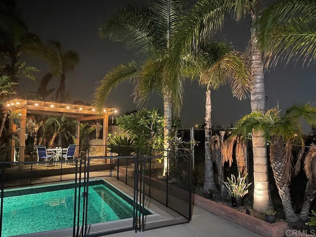 https://cdn.realtyfeed.com/cdn/127/306424732/c53c1c0c2e6fc7585efefed352a4a46b.webp
