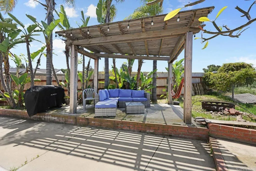 https://cdn.realtyfeed.com/cdn/127/306424732/f95760e45c359024c9e2d2943fe24e26.webp