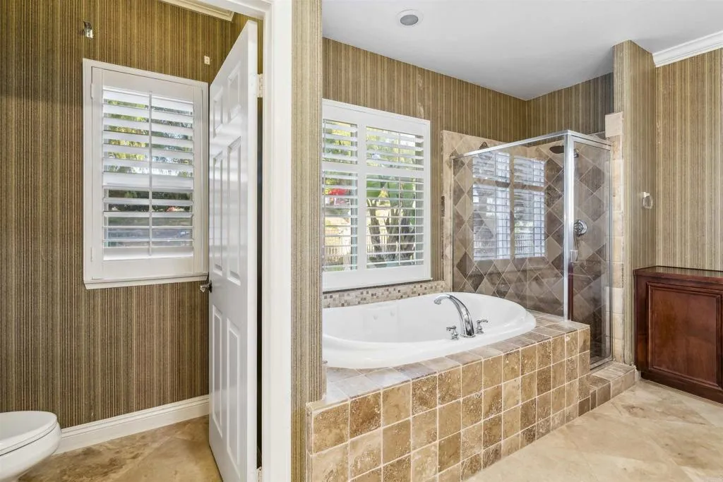 https://cdn.realtyfeed.com/cdn/127/306424813/d5153ccc80357a1dc5039e34c2c6790a.webp
