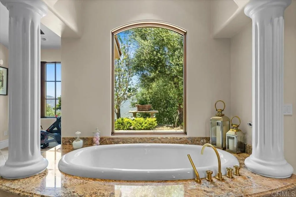 https://cdn.realtyfeed.com/cdn/127/306424839/04c8413cddb57c2e262f40be9b5b76f5.webp