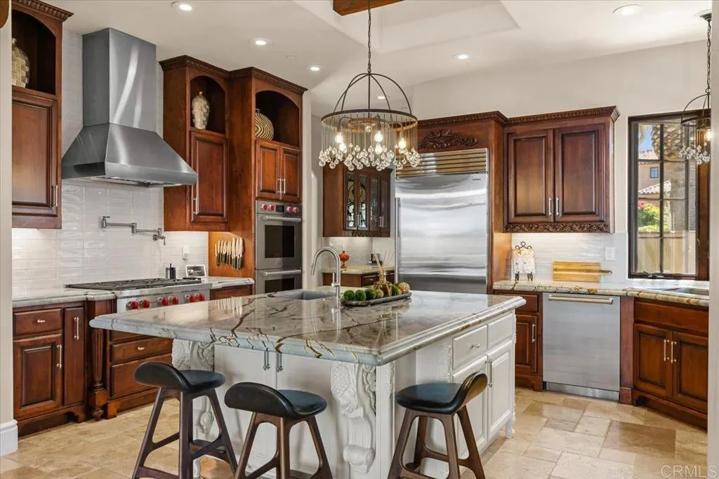 https://cdn.realtyfeed.com/cdn/127/306424839/21fdd9121ccecd45d540ecfe83867ecc.webp