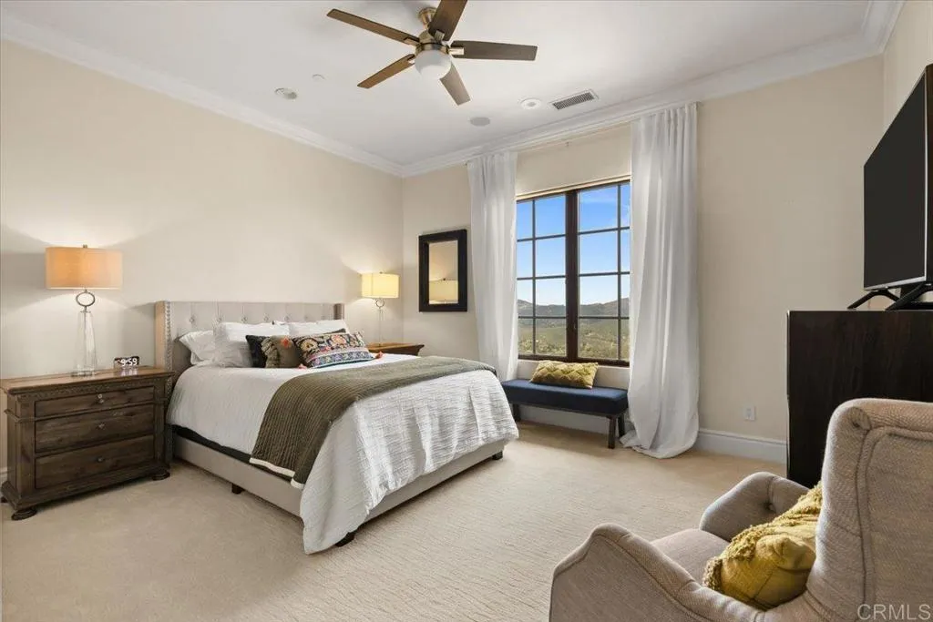 https://cdn.realtyfeed.com/cdn/127/306424839/bac54b13bde2cbaa0389c6e6347fc4ea.webp