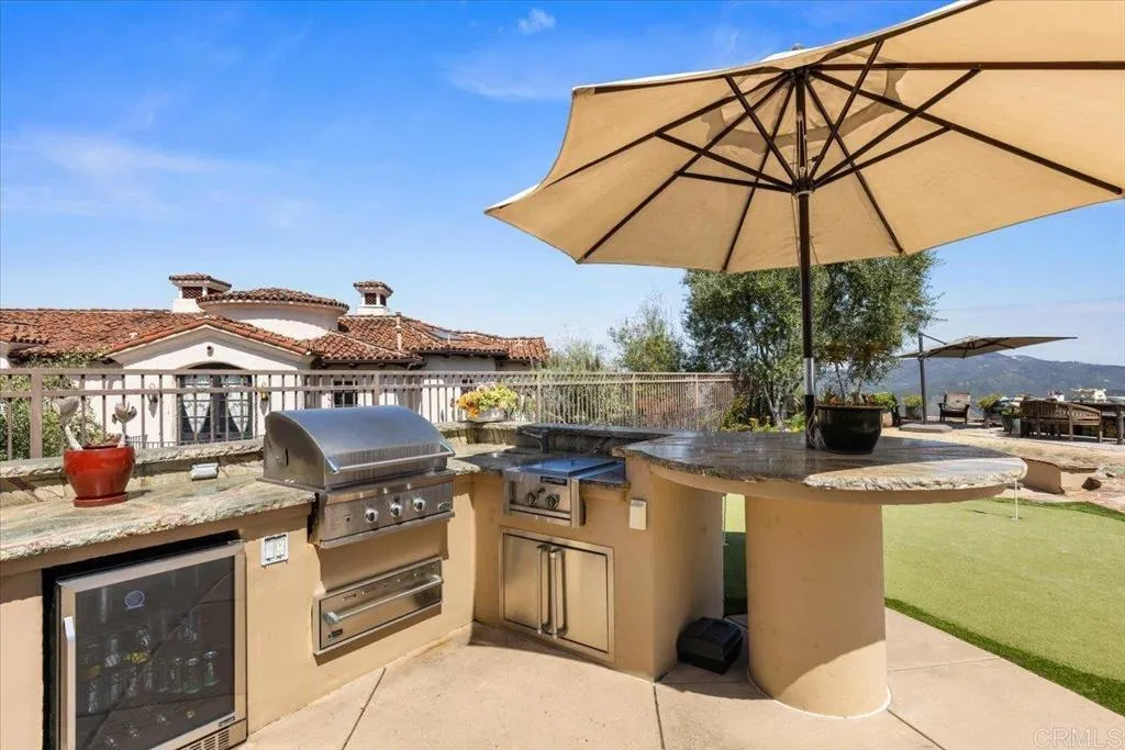 https://cdn.realtyfeed.com/cdn/127/306424839/d5b32d3ff226196f408d98fd34c64278.webp