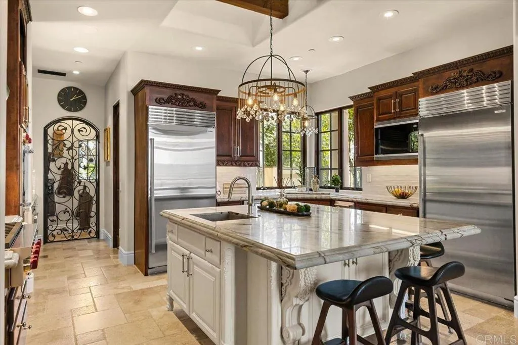 https://cdn.realtyfeed.com/cdn/127/306424839/e827cc55e644ee7f566f9678744a9bd2.webp