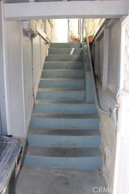 320 Metropole Avenue Unit B, Avalon, Ca 90704 - Photo 3 of 28, Avalon, CA