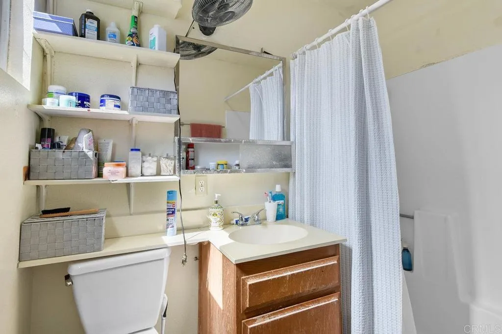 https://cdn.realtyfeed.com/cdn/127/306425077/164357b3fd85f4cf277c9f8ad5aaa818.webp