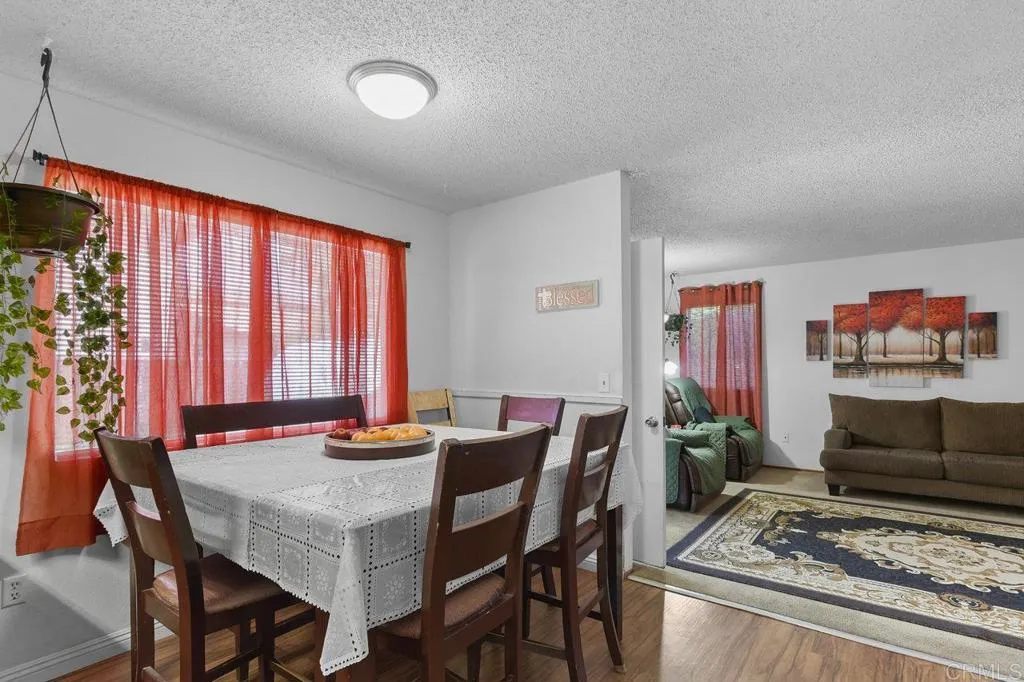 https://cdn.realtyfeed.com/cdn/127/306425077/b4bfb3095c9860908566113144e6401b.webp