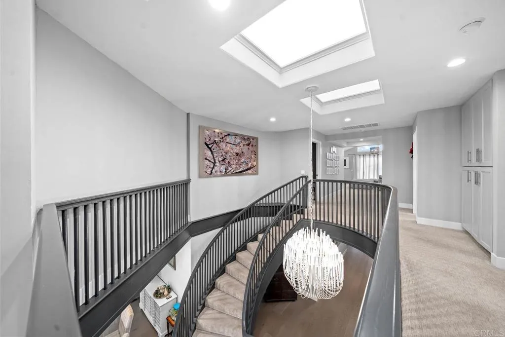 https://cdn.realtyfeed.com/cdn/127/306425091/1f73accd423ba6d3bbe41fc128179790.webp