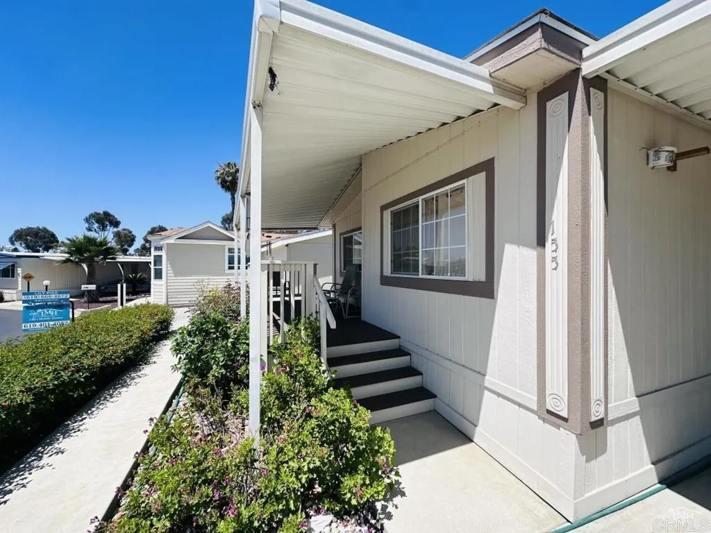 https://cdn.realtyfeed.com/cdn/127/306425260/05ee2186bae23c2fa5e205e7ee16926e.webp